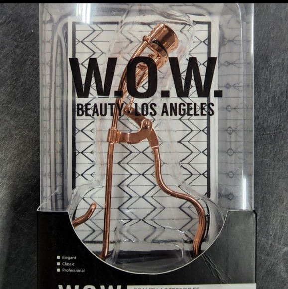 NIB 5 W.O.W Rosegold Eyelash Curler - Picture 3 of 3